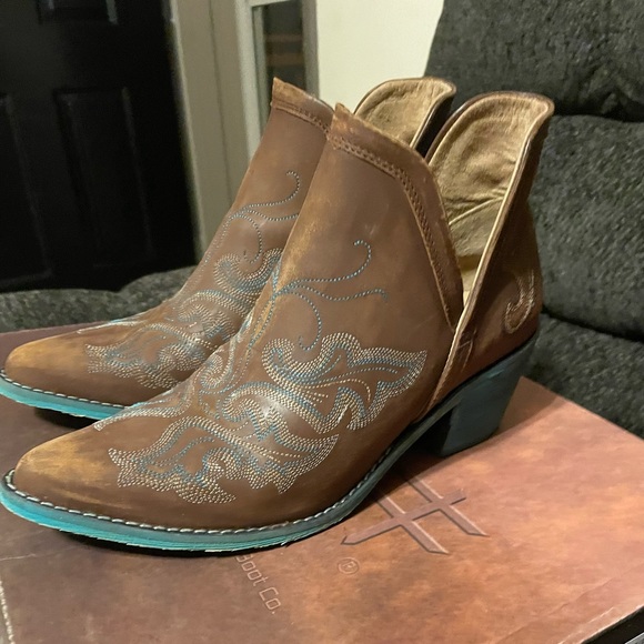 Corral Shoes - Brand new circle g by corral boots. These are beautiful!Size 8 
$100